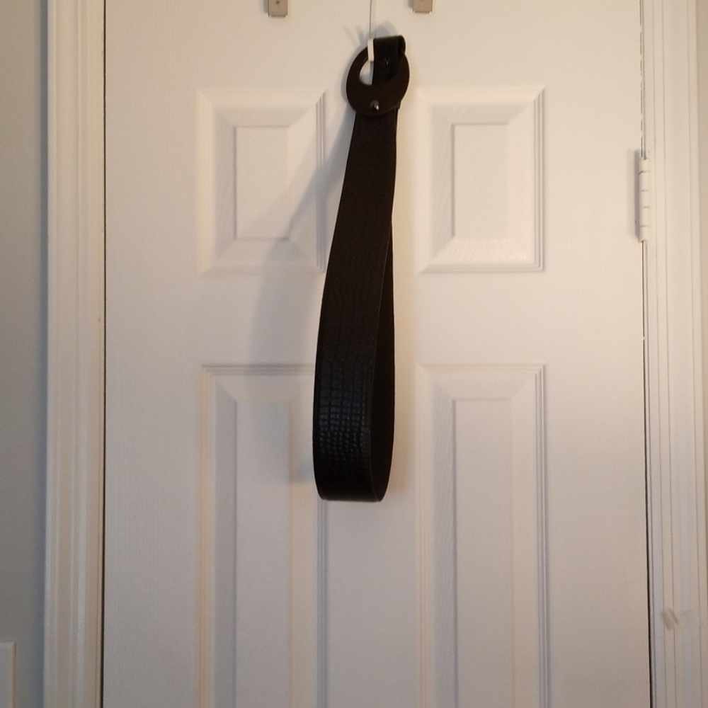 Firm Price***Chico's Leather Belt